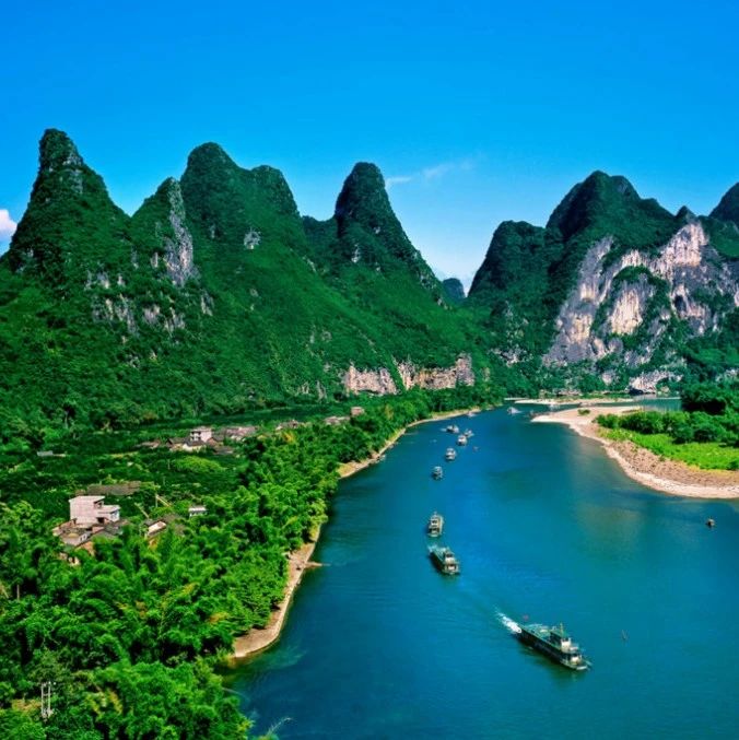 漓江精华段精心调整优化航次，让游客尽享山水画卷